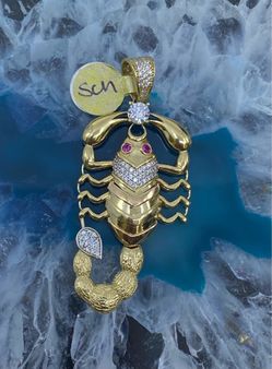 $1200 Three Tone Yellow White and Rose Gold w Zirconia Scorpion Charm Pendant