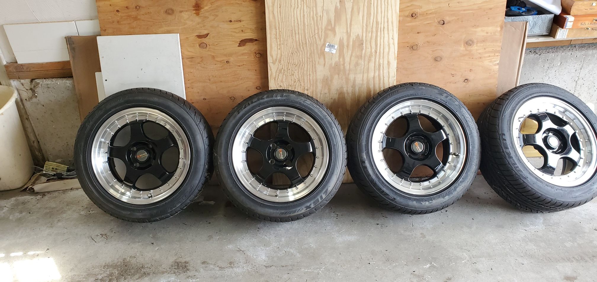 Drag DR46 Wheels and tires