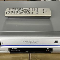 Panasonic PV-V464S Video Cassette Recorder 4 Head Hi-Fi  Blue Line Omnivision