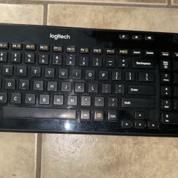 Logitech Wireless Keyboard 