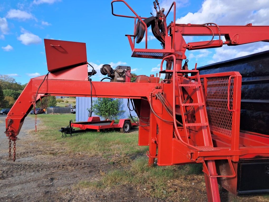 Metavic 1800 XT Log Loader Trailer