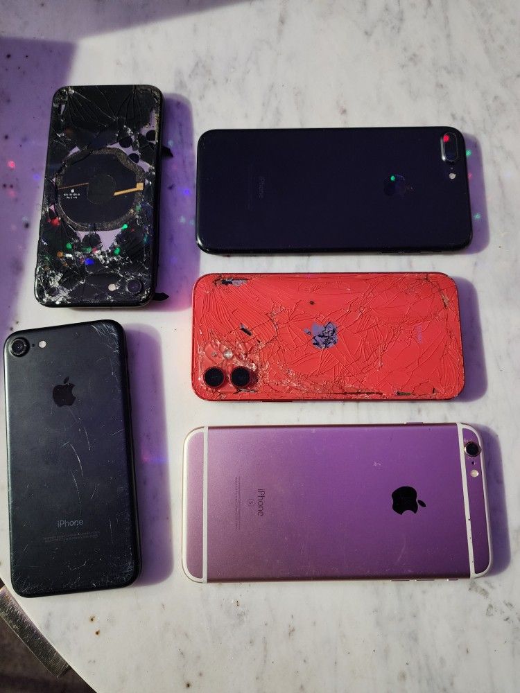 Lot of 5 iPhones for Parts or Repair
Hey everyone! Cleaning out my old tech and selling this bundle of 5 Apple iPhones as-is for parts or DIY fixes.