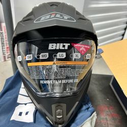 Motorcycle helmet