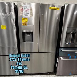 Frigidaire French Door Refrigerator 