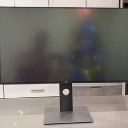 Dell U-Series 32-Inch 4K UHD 2160p Screen LED-Lit Monitor (U3219Q), Black