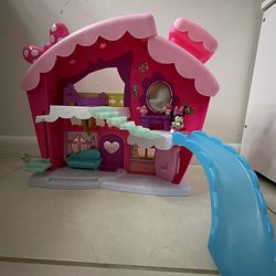 Minnie House