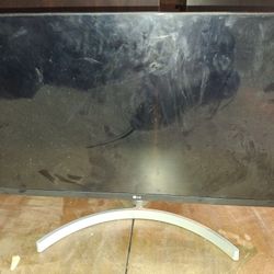 LG Gaming Monitor 144hz *cracked Screen*