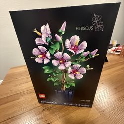 LEGO BOTANICALS HIBISCUS SET 10372