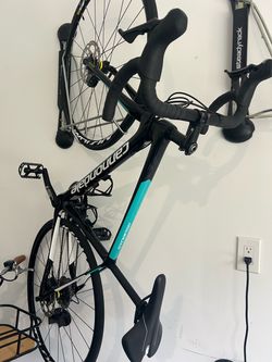 Cannondale Synapse Road Bike