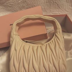 Miu Miu Bag Nueva 🫡🙌🏻