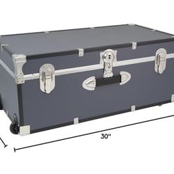 Heavy-Duty Storage Trunk with Wheels – 30” – Excellent Condition!