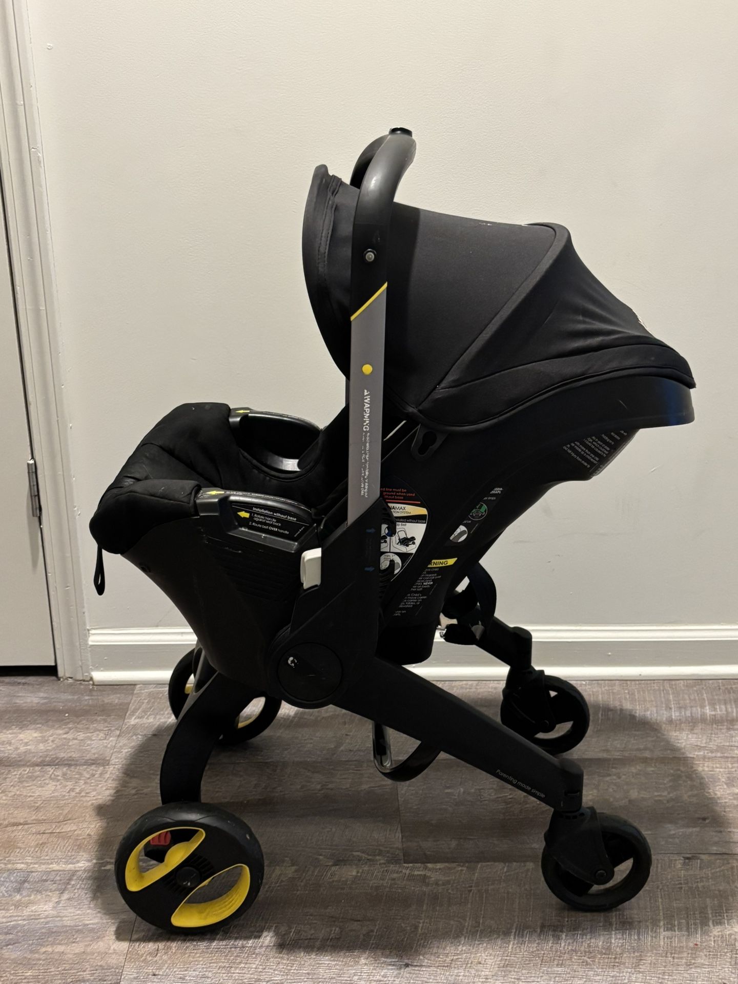 DOONA CAR SEAT/ STROLLER