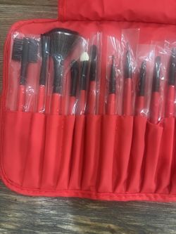 Look Your Best When Traveling-Yuwaku Red Cosmetic Brush Pouch