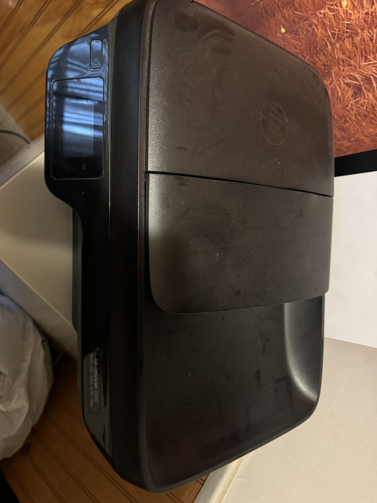 HP Printer And 2 Teams Of Paper