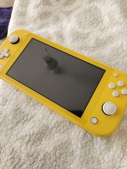 Nintendo Switch Lite Yellow Color