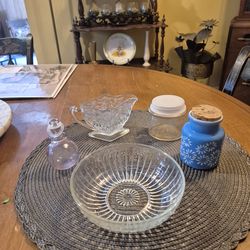 5 pieces of glass in ceramic kitchen items