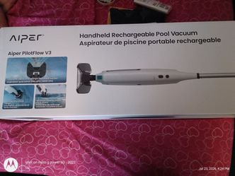 Pool vacuum