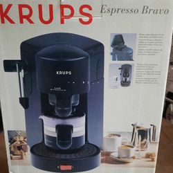 Krups Espresso Bravo 871 - BLACK - Espresso Maker Machine - NEW IN OPEN BOX