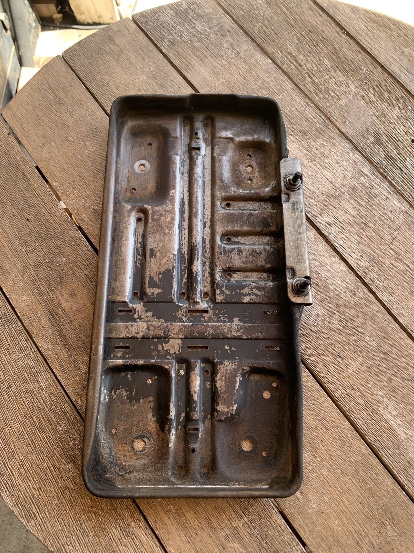Mercedes W116 300SD 450SEL Battery Tray Good Condition Needs Paint