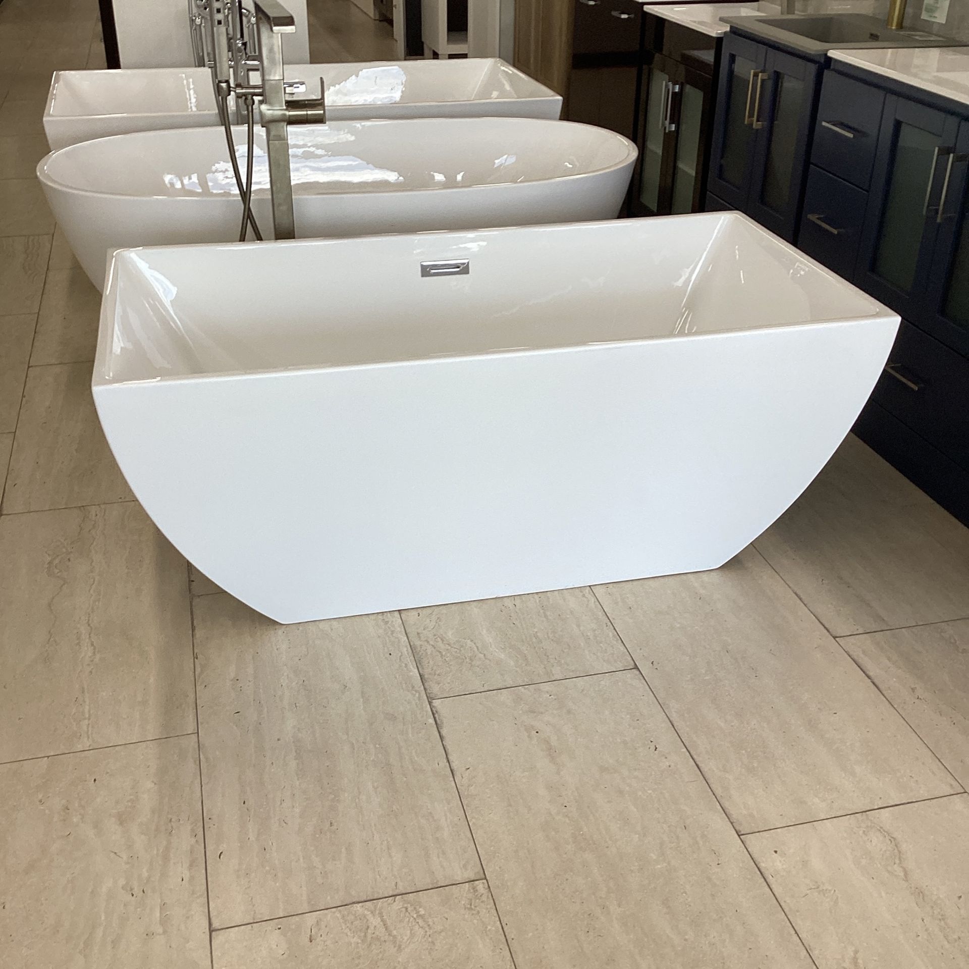 59” Freestanding Bathtub New Acrylic One Piece White Color Modern