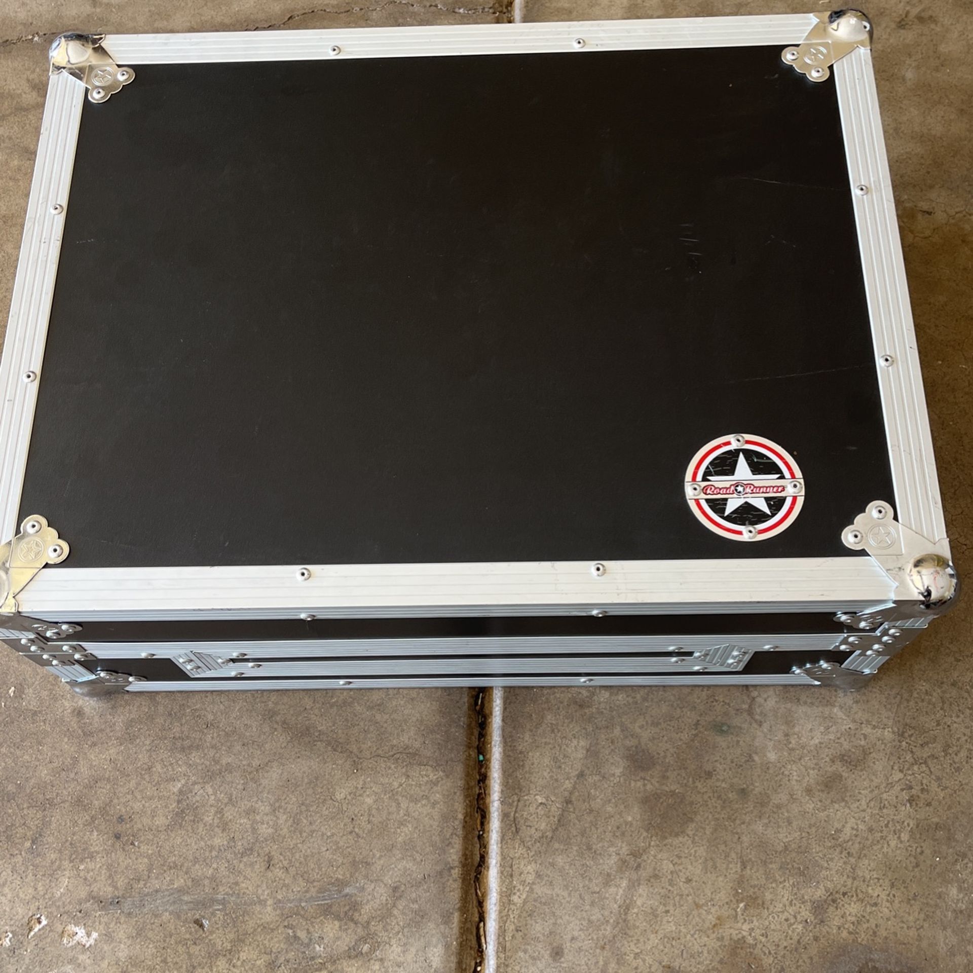 Numark NS6 Controller With Coffin Box for Sale in Glendale, AZ OfferUp