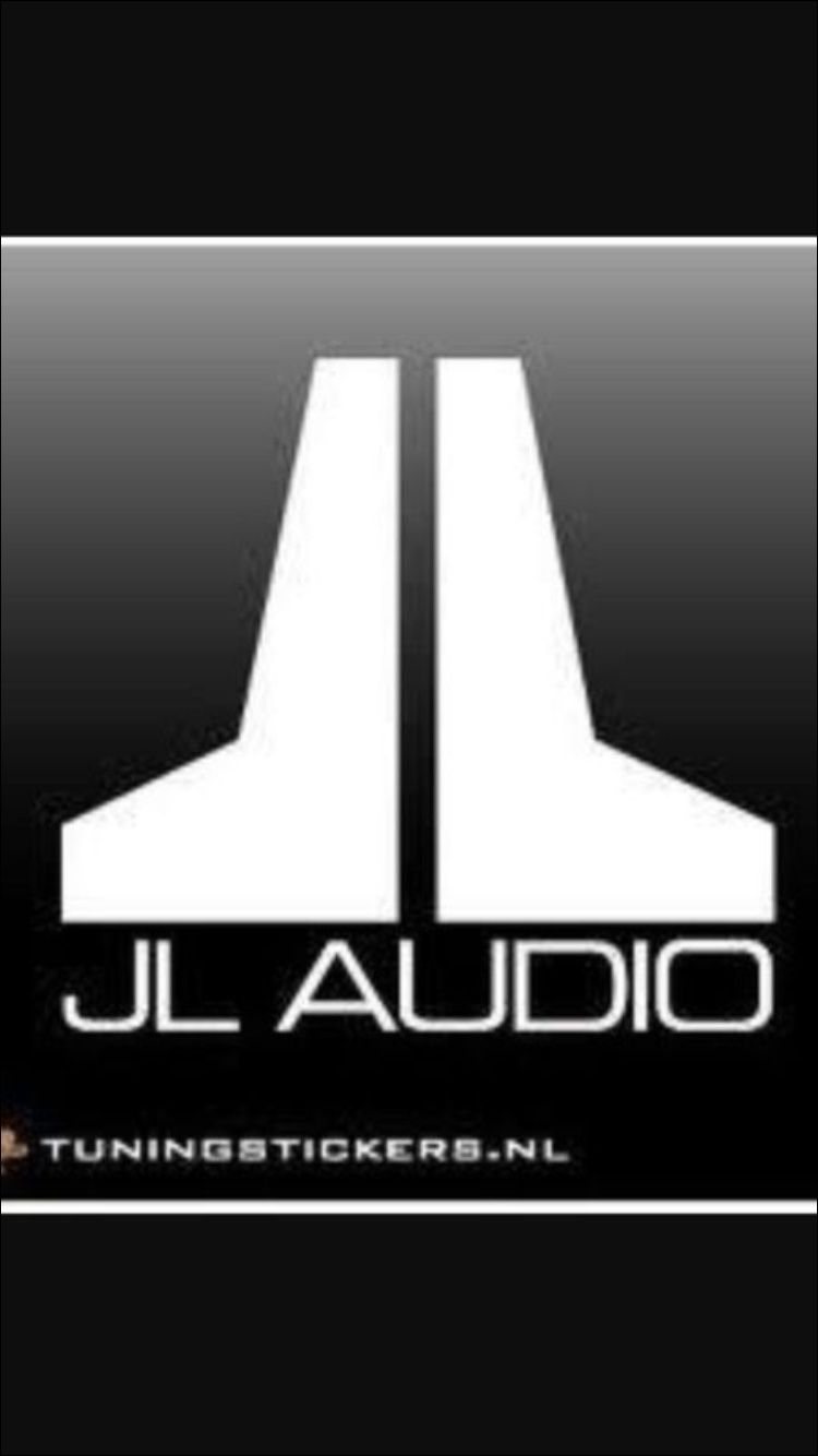 JL AUDIO JX1000/1D AMP GOOD WORKING ORDER! (1000 WATTS RMS) $220 OBO WILL CONSIDER ALL OFFERS THANKS FOR LOOKING 😀