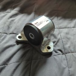 90-97 Accord/ 92-96 Prelude Rear Engine Mount