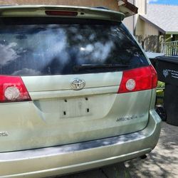 2008 Toyota Sienna