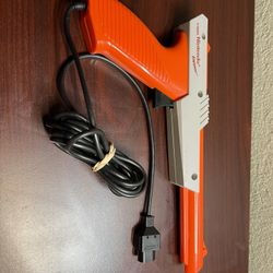 Nintendo NES Zapper Orange OEM 