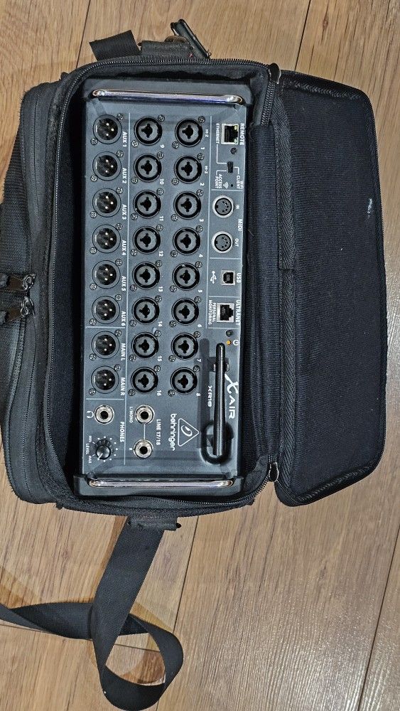 Behringer X Air XR18 18-channel Tablet-controlled Digital Mixer