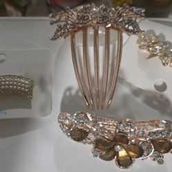 Beautiful Hair Clips New $5 Each 