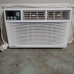 BLACK-DECKER Air Conditioner 