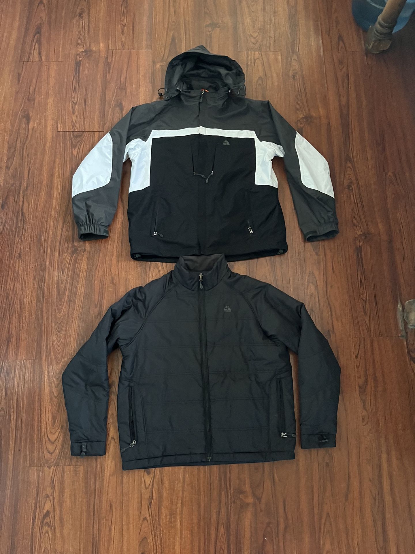 Men’s Nike Vintage ACG 2 In 1 Jacket Size L