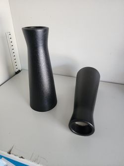 Set Of 2 Small Vases 