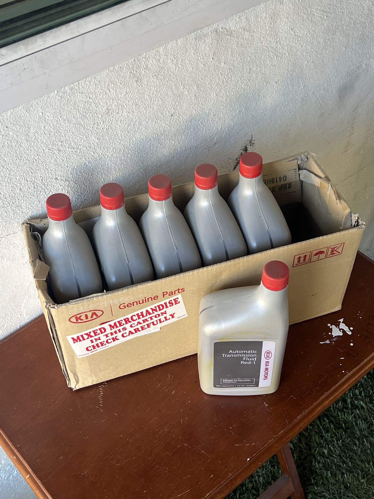 NEW! Genuine Kia Motors Automatic Transmission Fluid Red-1 (6 Quarts) UM040CH020|