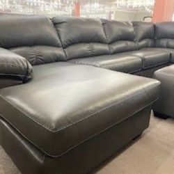 3 PIECES LEATHER SECTIONAL COUCH IN STOCK SAME DAY DELIVERY