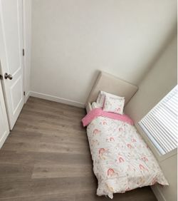 Living spaces twin frame