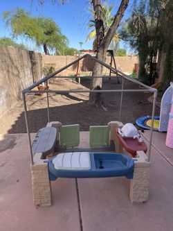 Step 2 Playtime Patio 