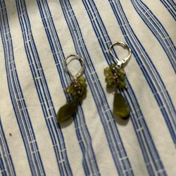 Free jewelry