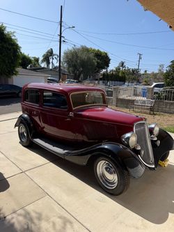 1934 ford Victoria