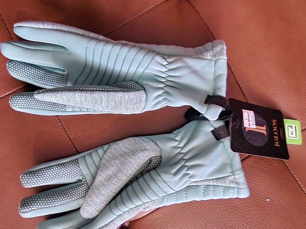 New Mint Green Gloves