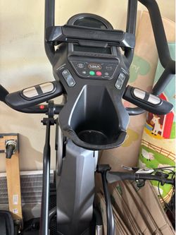 Bow flex Max Trainer