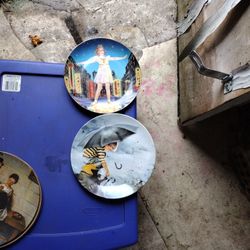 Collectable Plates