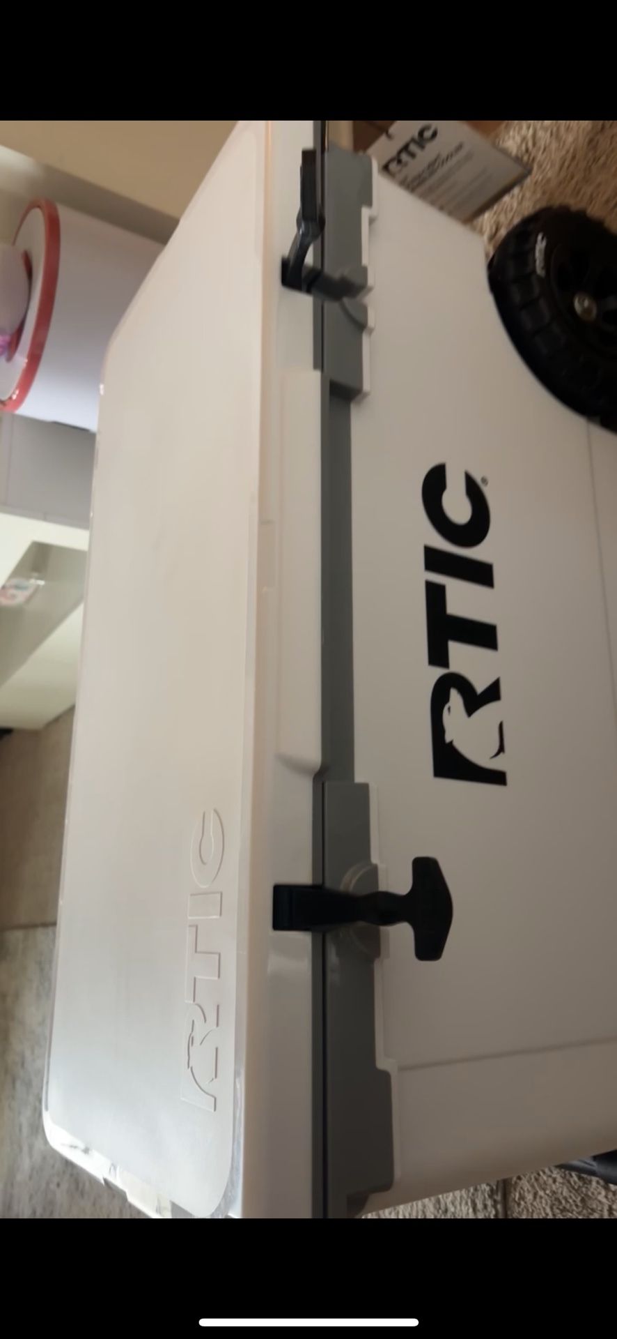RTIC COOLER 