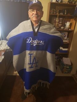 Dodger pancho