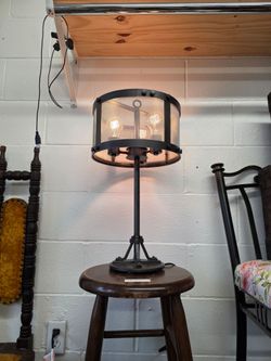 Heavy industrial table lamp with metal mesh shade, comes with the 3 Edison bulbs