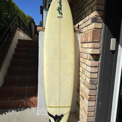 Becker 7’6” Speed Shape 4.0 Surfboard