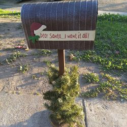 !! Santa Mailbox Decoration 