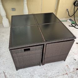 Well Designed 8-Piece Outdoor Patio Set: Space-Saving & Comfortable