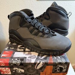 Air Jordan Retro 10 Shadow Size 9 Brand New 